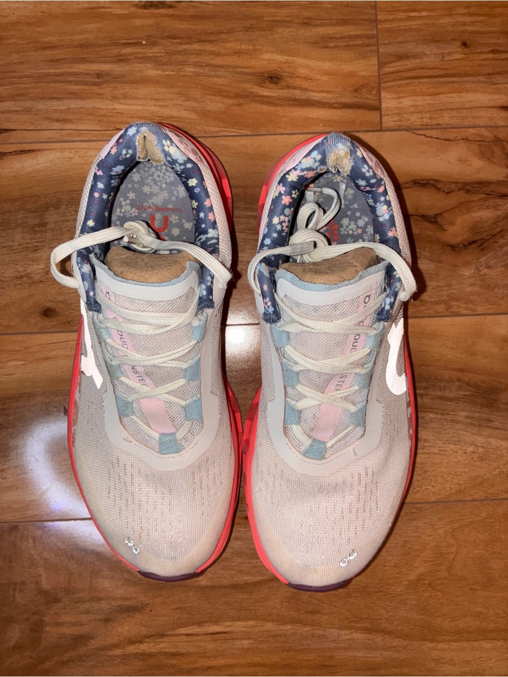 Free People Movement X On Cloudmonster Women’s Athletic Shoe Sneakers- size 7.5 - Picture 7 of 12